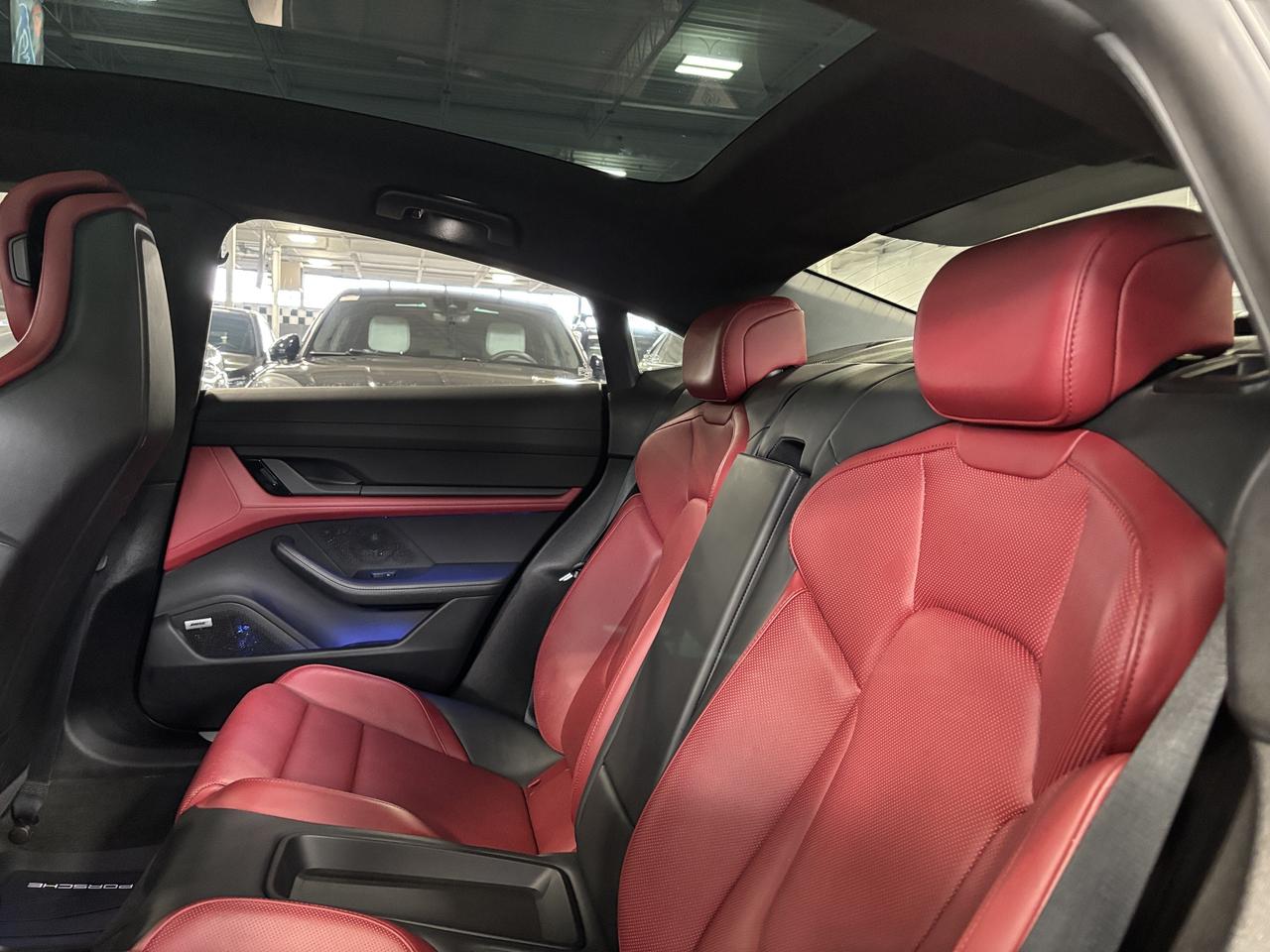 2020 Porsche Taycan Turbo|PERFORMANCEPKG|PREMIUMPKG|PASSENGERDISPLAY|+ Photo