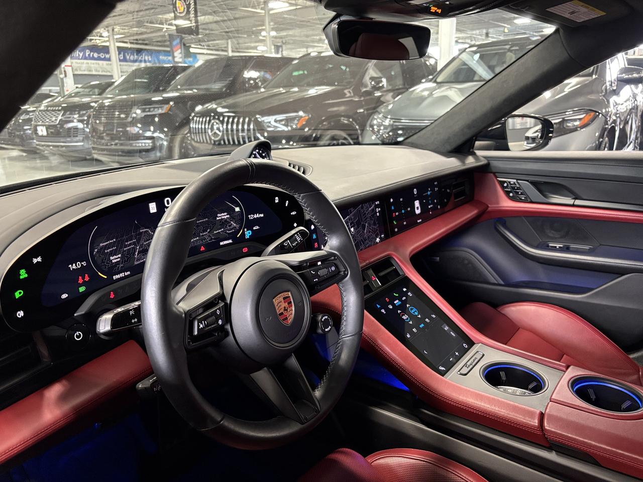 2020 Porsche Taycan Turbo|PERFORMANCEPKG|PREMIUMPKG|PASSENGERDISPLAY|+ Photo