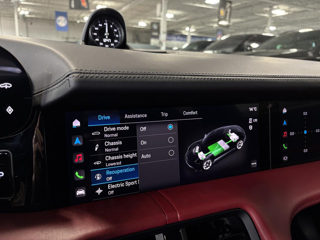 2020 Porsche Taycan Turbo|PERFORMANCEPKG|PREMIUMPKG|PASSENGERDISPLAY|+ Photo