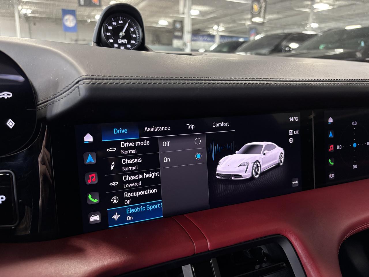 2020 Porsche Taycan Turbo|PERFORMANCEPKG|PREMIUMPKG|PASSENGERDISPLAY|+ Photo