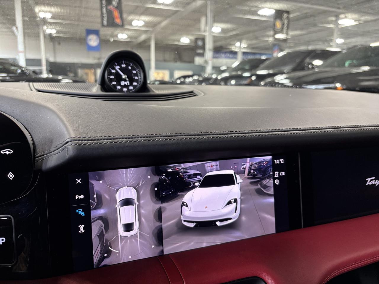 2020 Porsche Taycan Turbo|PERFORMANCEPKG|PREMIUMPKG|PASSENGERDISPLAY|+ Photo