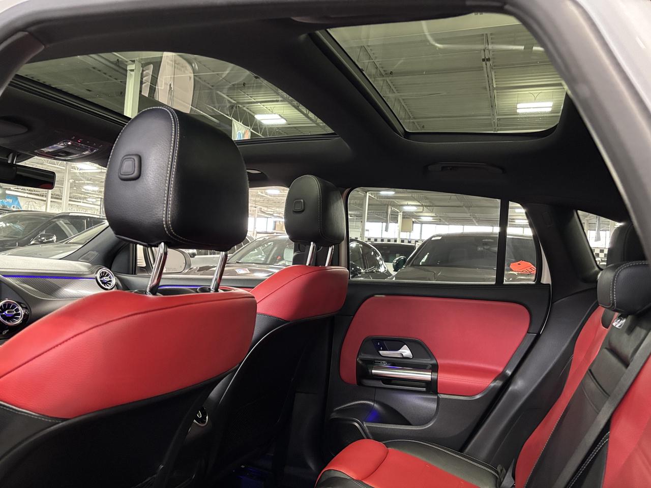 2021 Mercedes-Benz GLA GLA250|4MATIC|AMGPKG|REDLEATHER|CARBON|AMBIENT|LED Photo