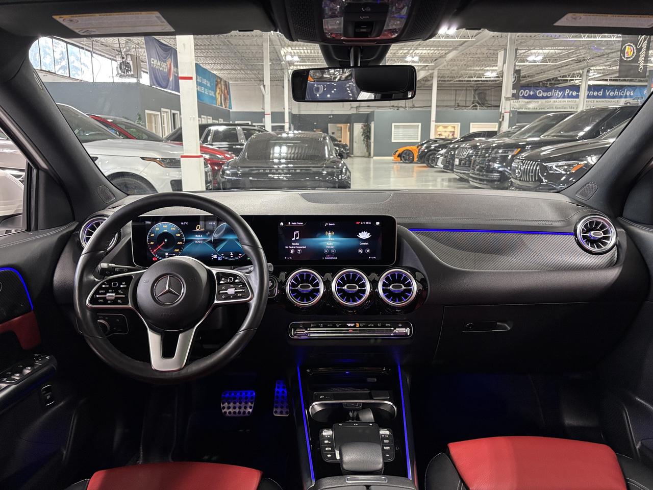 2021 Mercedes-Benz GLA GLA250|4MATIC|AMGPKG|REDLEATHER|CARBON|AMBIENT|LED Photo