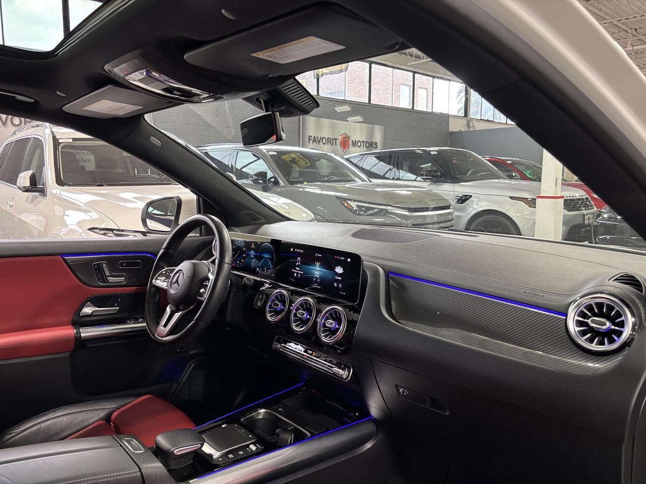 2021 Mercedes-Benz GLA GLA250|4MATIC|AMGPKG|REDLEATHER|CARBON|AMBIENT|LED Photo