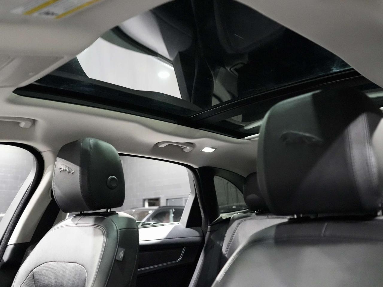 2021 Jaguar F-PACE P250 S Auto|PANO|360 CAM|MERIDIAN|DRIVE ASSIST Photo