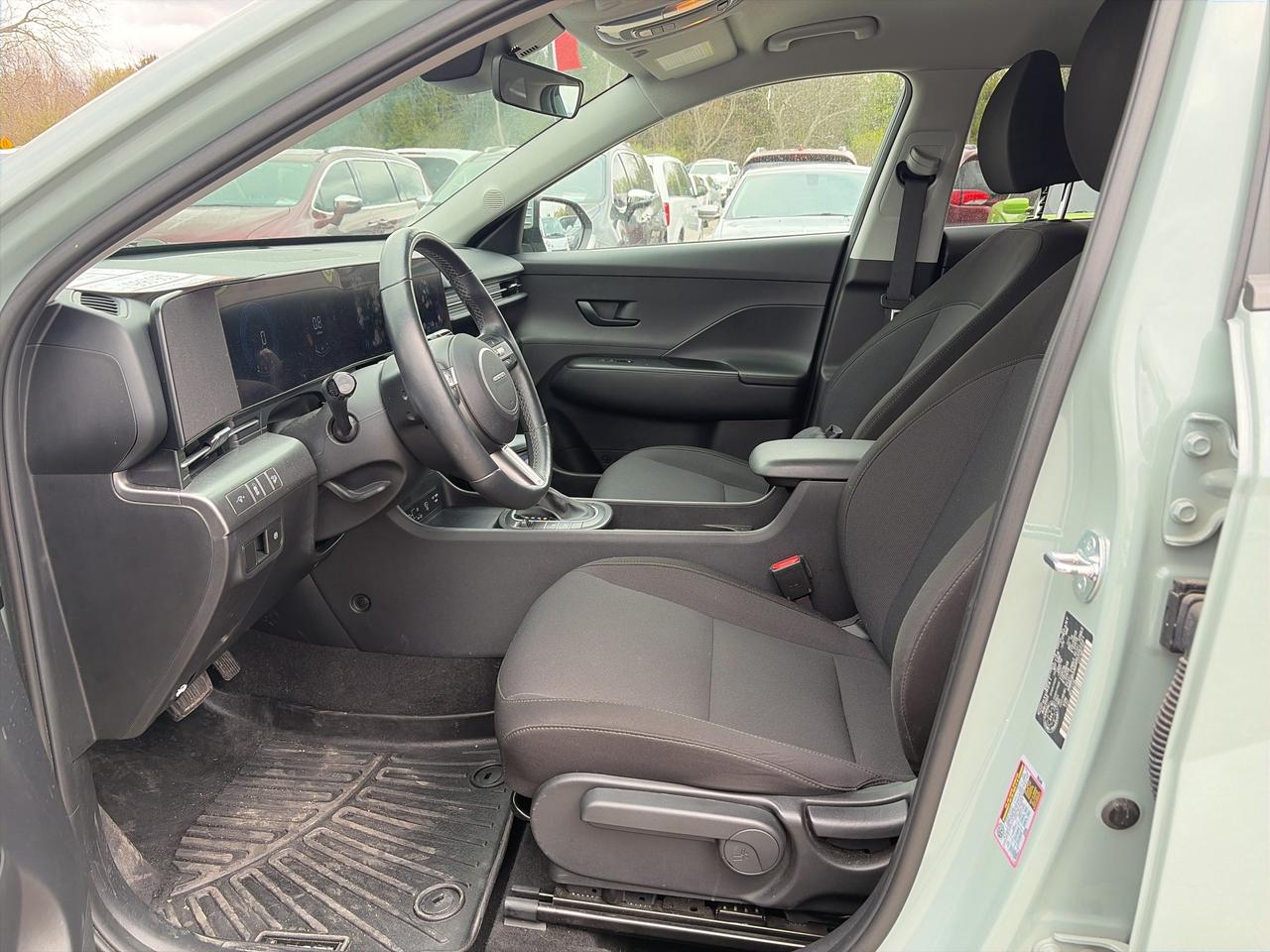 2024 Hyundai KONA PREFERRED, REMOTE START, CLEAN CARFAX, BACKUP CAM! - Photo #13