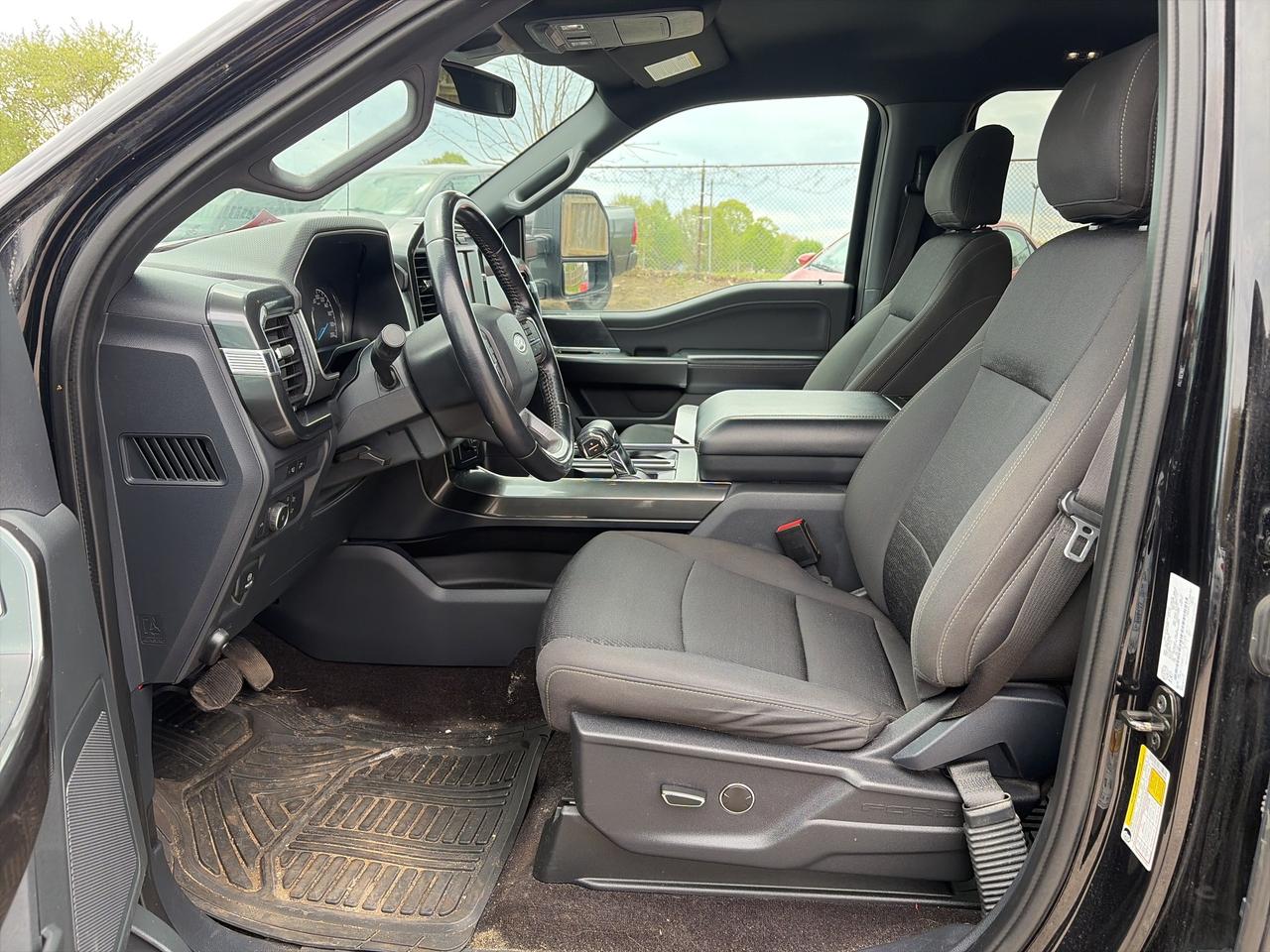2021 Ford F-150 XLT SPORT, CLEAN CARFAX, DIESEL, BACK UP CAMERA! - Photo #11