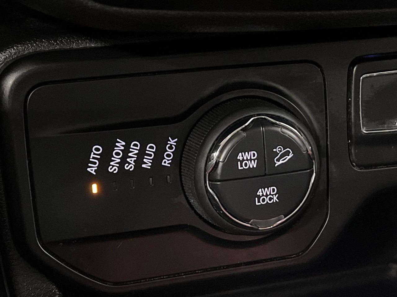 2018 Jeep Renegade TRAILHAWK 4X4 | REMOTE START | CRUISE | BLUETOOTH Photo