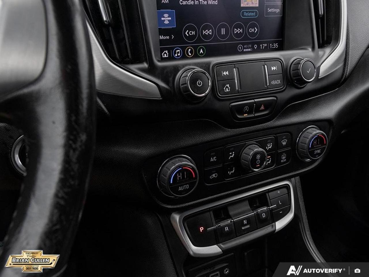 2022 GMC Terrain SLT AWD SLT Photo