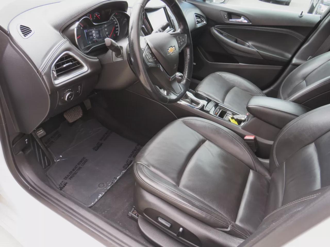 2018 Chevrolet Cruze Premier | Clean Title No Accidents | Remote Start |  Leather | Sunroof | Bose Sound | Heated Seats | Touchscreen | Photo