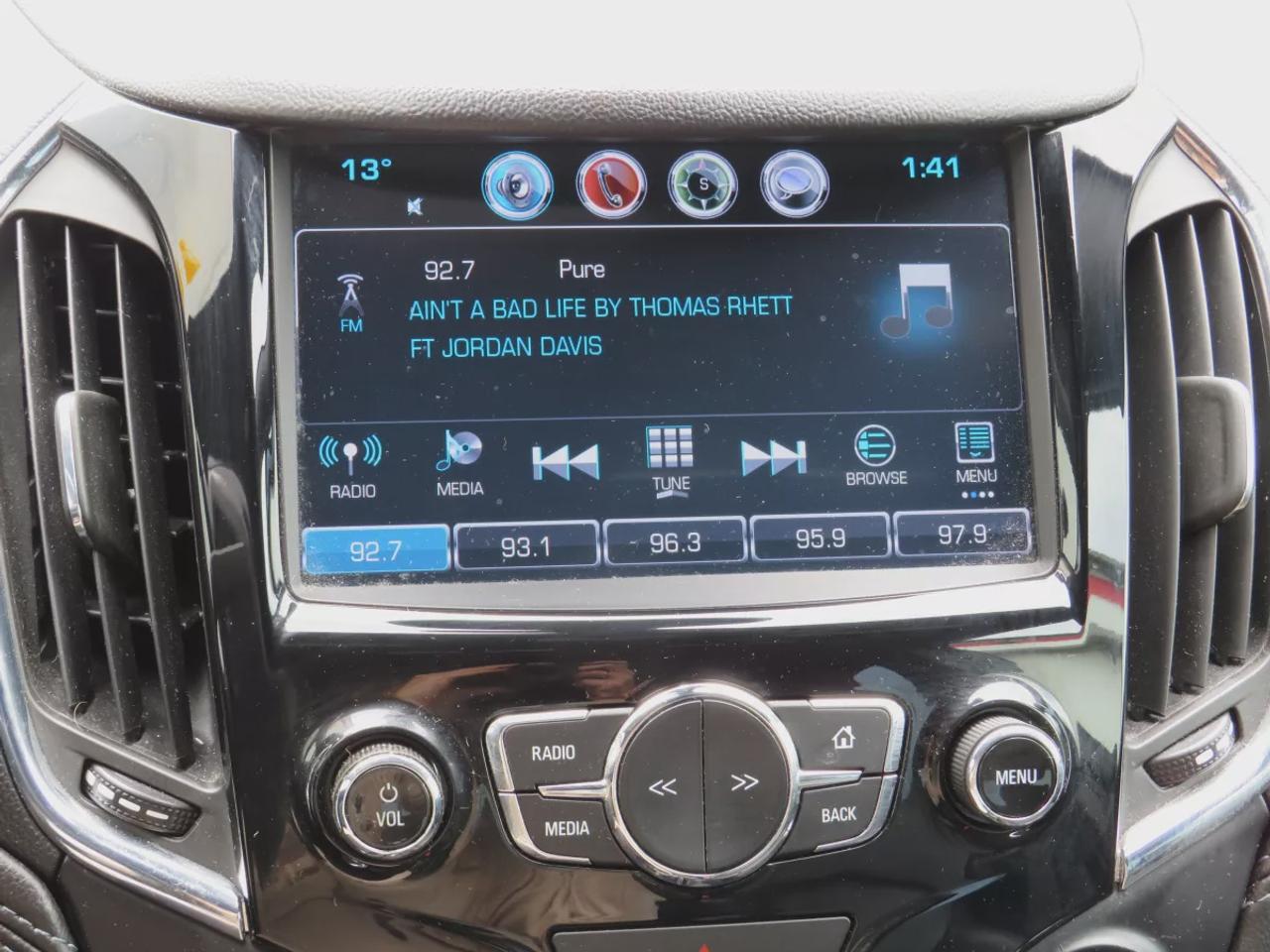2018 Chevrolet Cruze Premier | Clean Title No Accidents | Remote Start |  Leather | Sunroof | Bose Sound | Heated Seats | Touchscreen | Photo