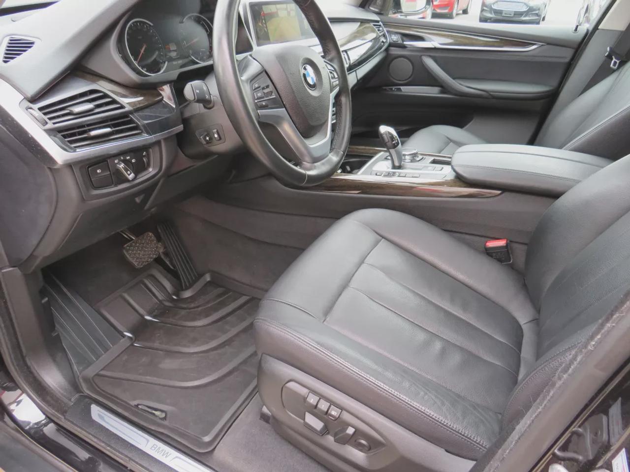 2016 BMW X5 xDrive35i | Low KM!! | AWD | Tints | Leather | Sunroof | Navigation | Heads Up Display | Heated Seats | Photo