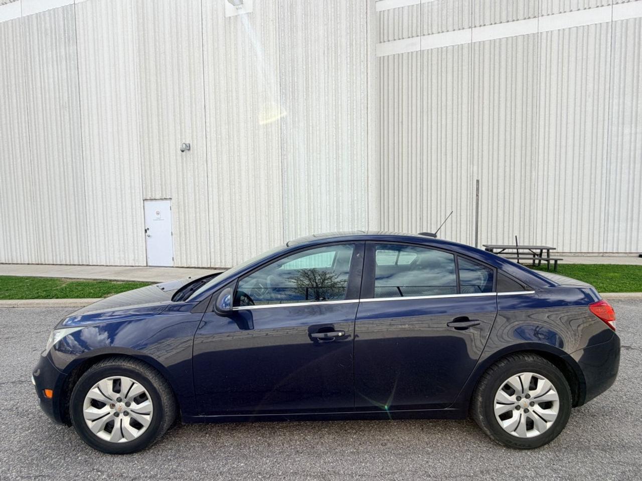 2016 Chevrolet Cruze Limited 1LT Auto 4dr Sedan Automatic Photo