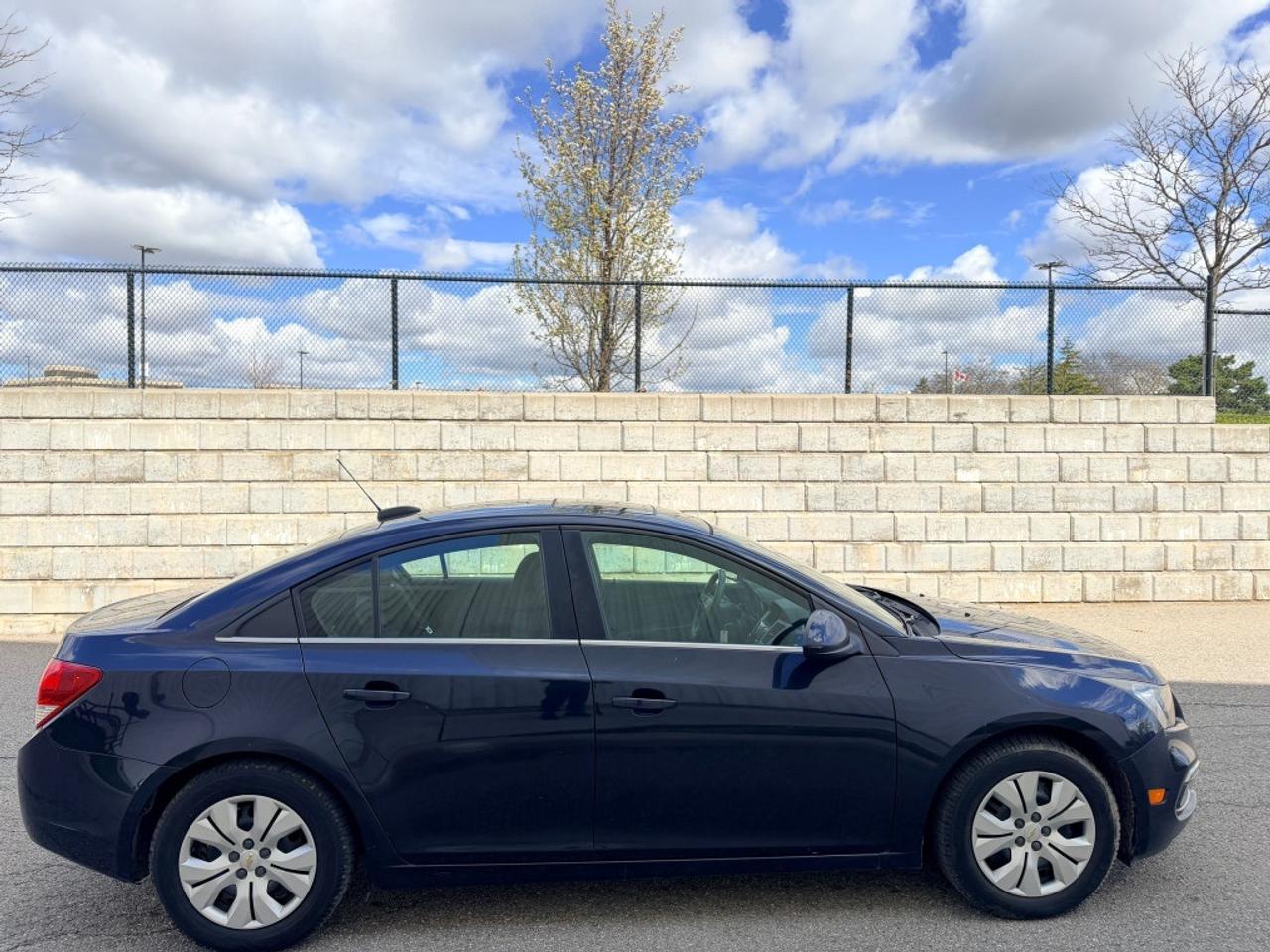 2016 Chevrolet Cruze Limited 1LT Auto 4dr Sedan Automatic Photo