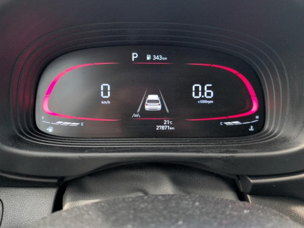 2023 Hyundai Venue Essential  *CLEAN CARFAX - LOW KMS* Photo