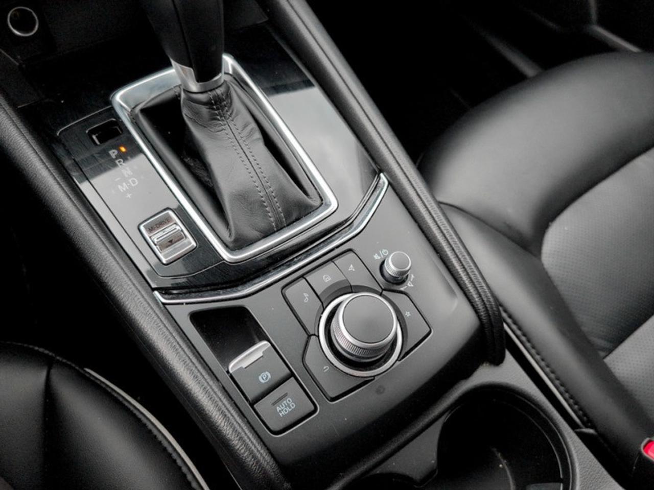 2025 Mazda CX-5 GS  **LEATHER - POWER GATE** Photo