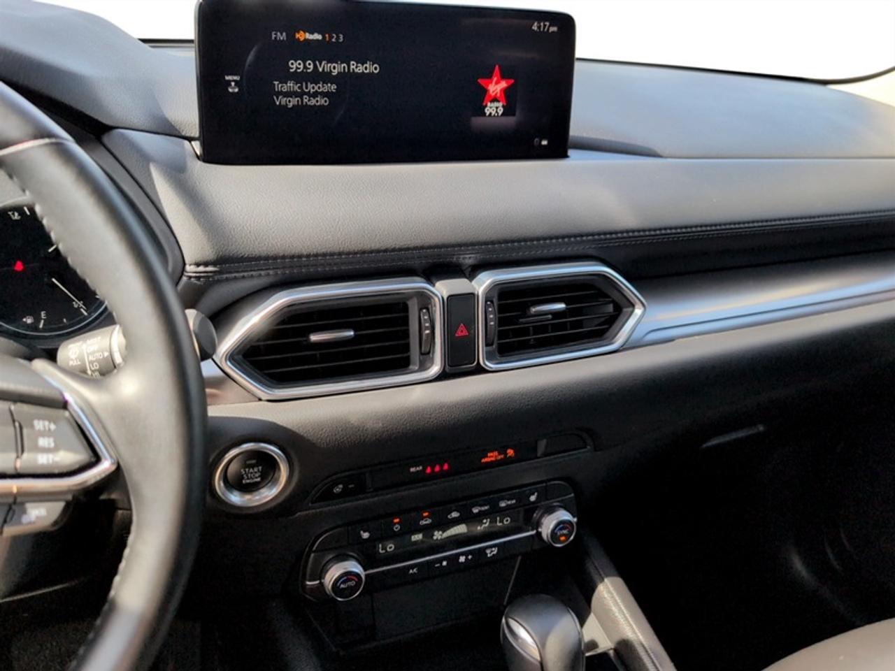 2025 Mazda CX-5 GS  **LEATHER - POWER GATE** Photo