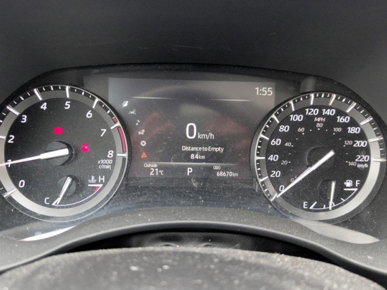 2021 Toyota Highlander XLE  **LOW KMS - CLEAN CARFAX** Photo