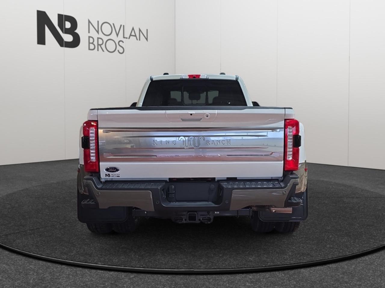 2026 Ford F-350 Super Duty King Ranch  - Diesel Engine Photo4