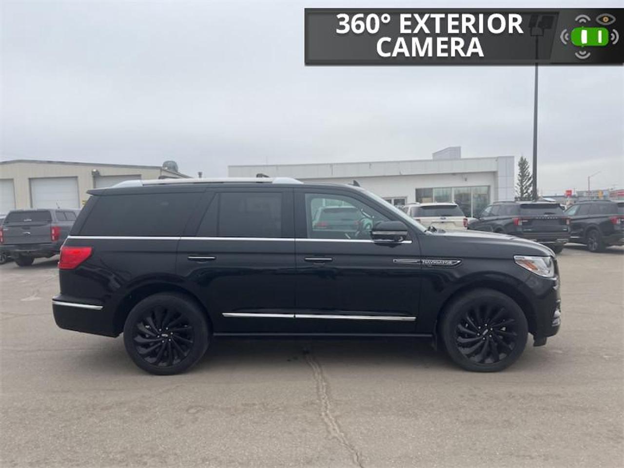 2021 Lincoln Navigator Reserve  - Navigation -  Sunroof Photo