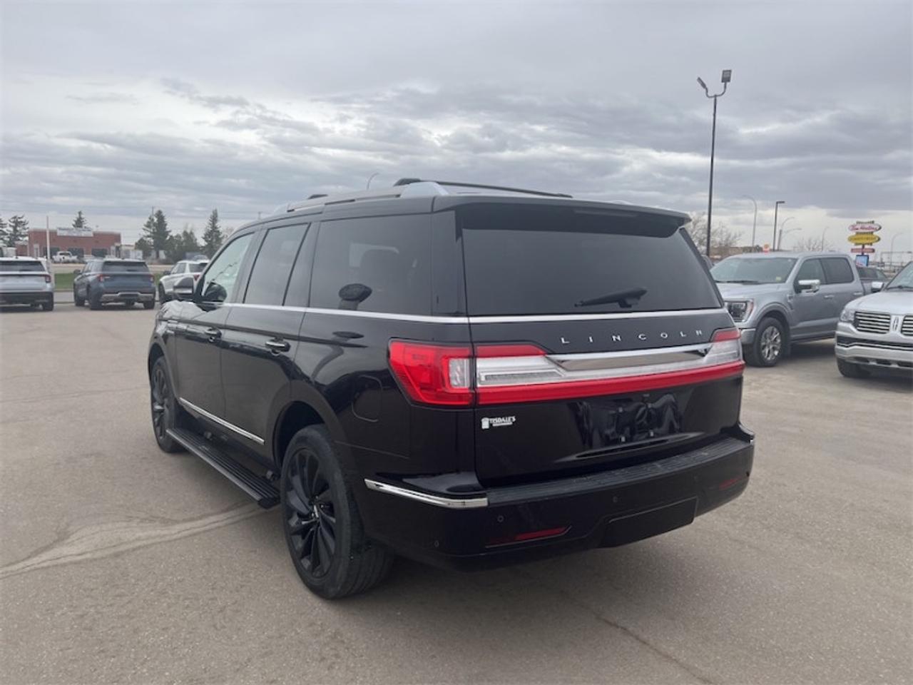 2021 Lincoln Navigator NAVIGATOR   - Navigation Photo5