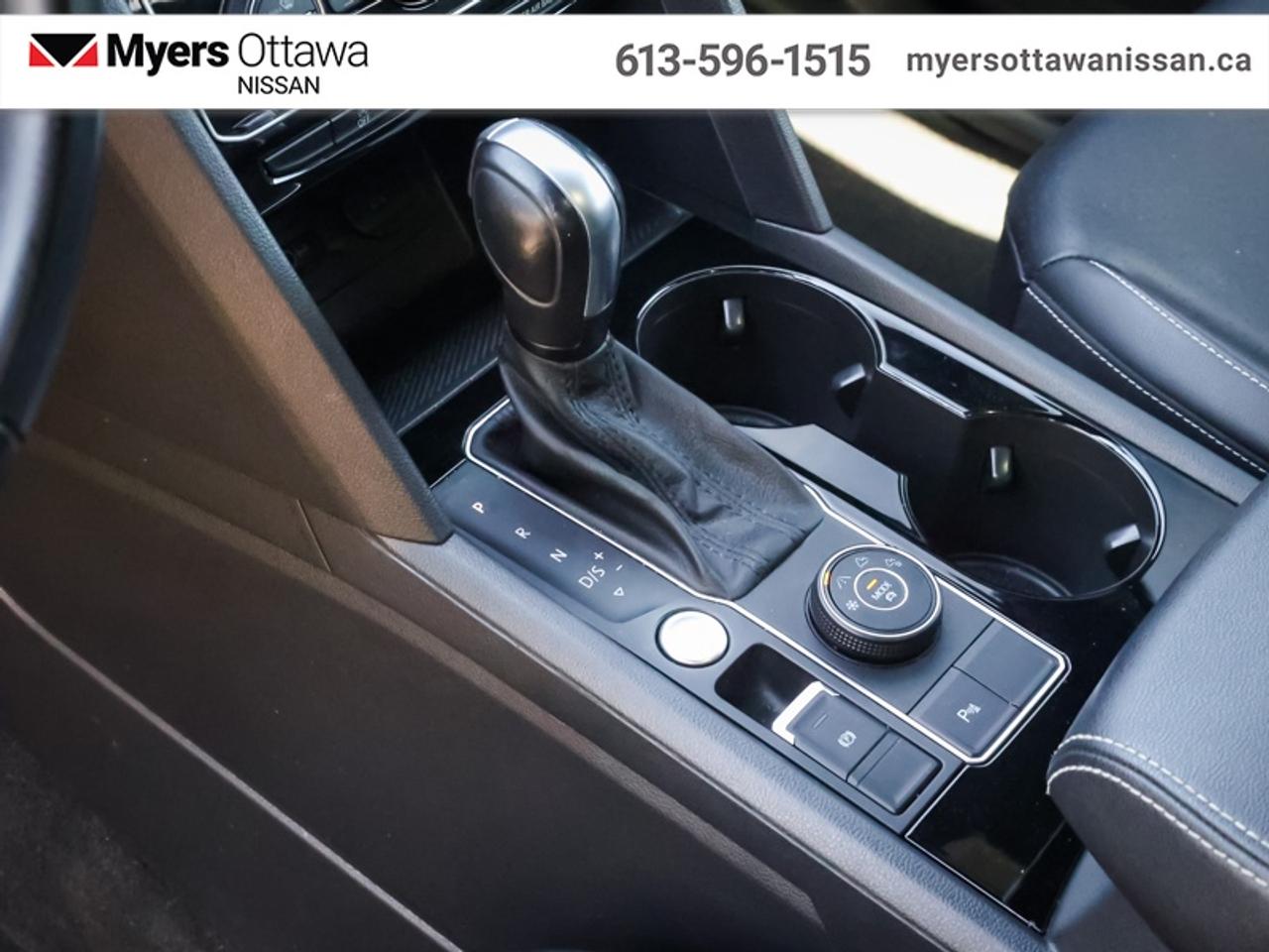 2020 Volkswagen Atlas Cross Sport Comfortline 2.0 TSI 4MOTION Photo