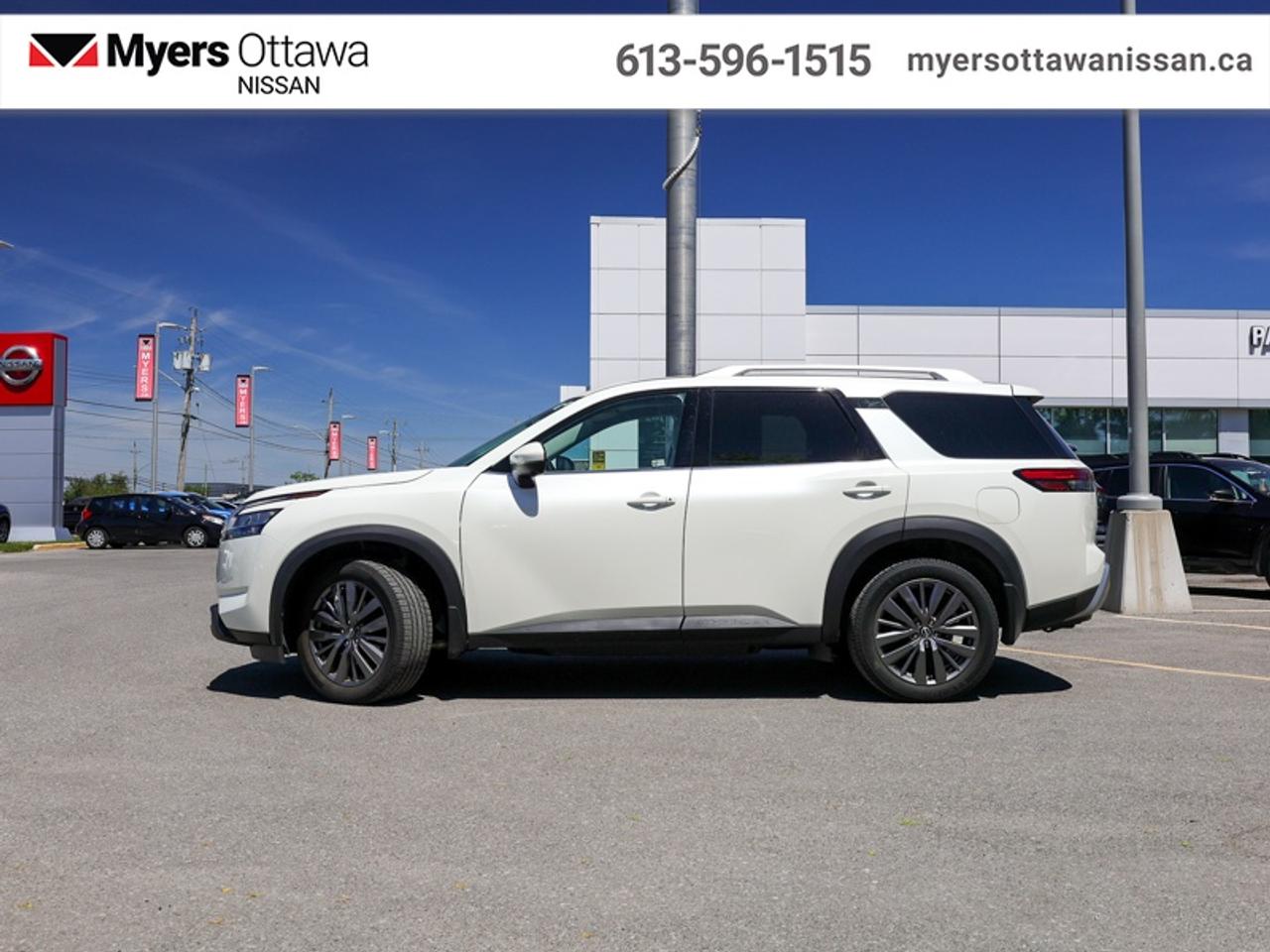 2023 Nissan Pathfinder SL  - Sunroof -  Navigation Photo4