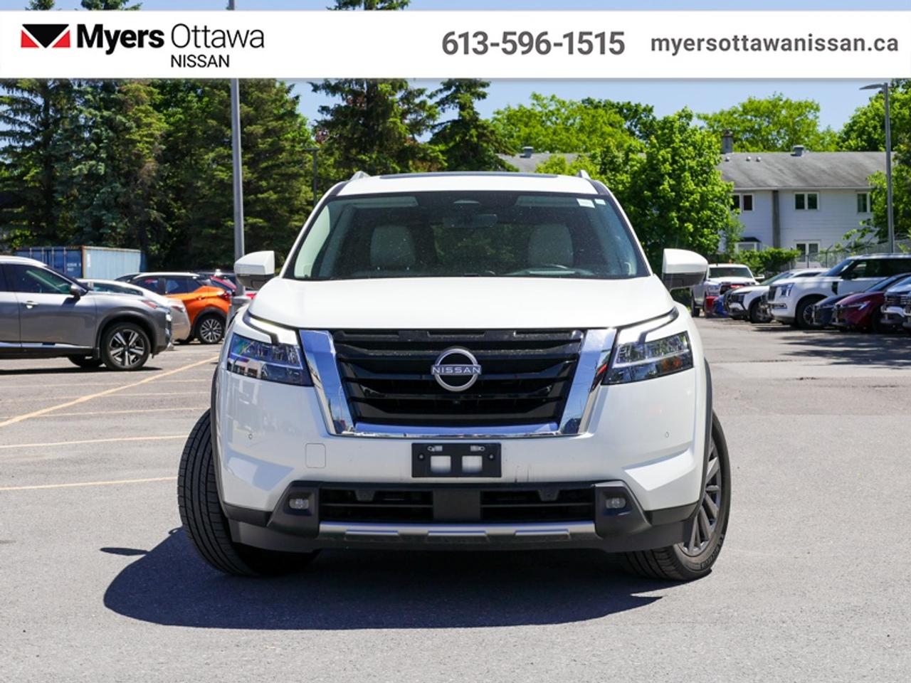 2023 Nissan Pathfinder SL  - Sunroof -  Navigation Photo