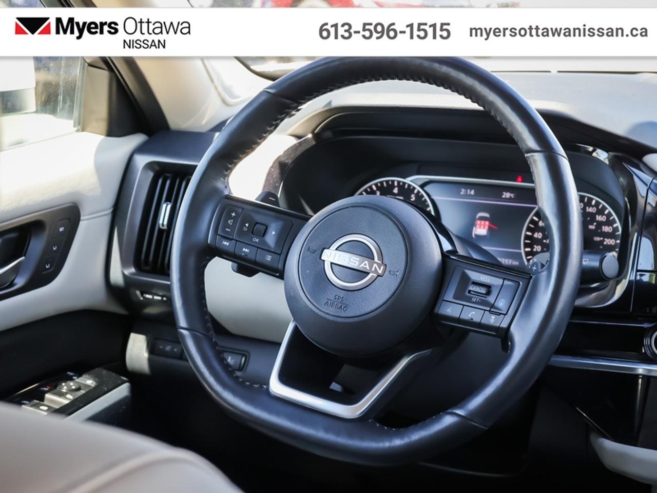 2023 Nissan Pathfinder SL  - Sunroof -  Navigation Photo