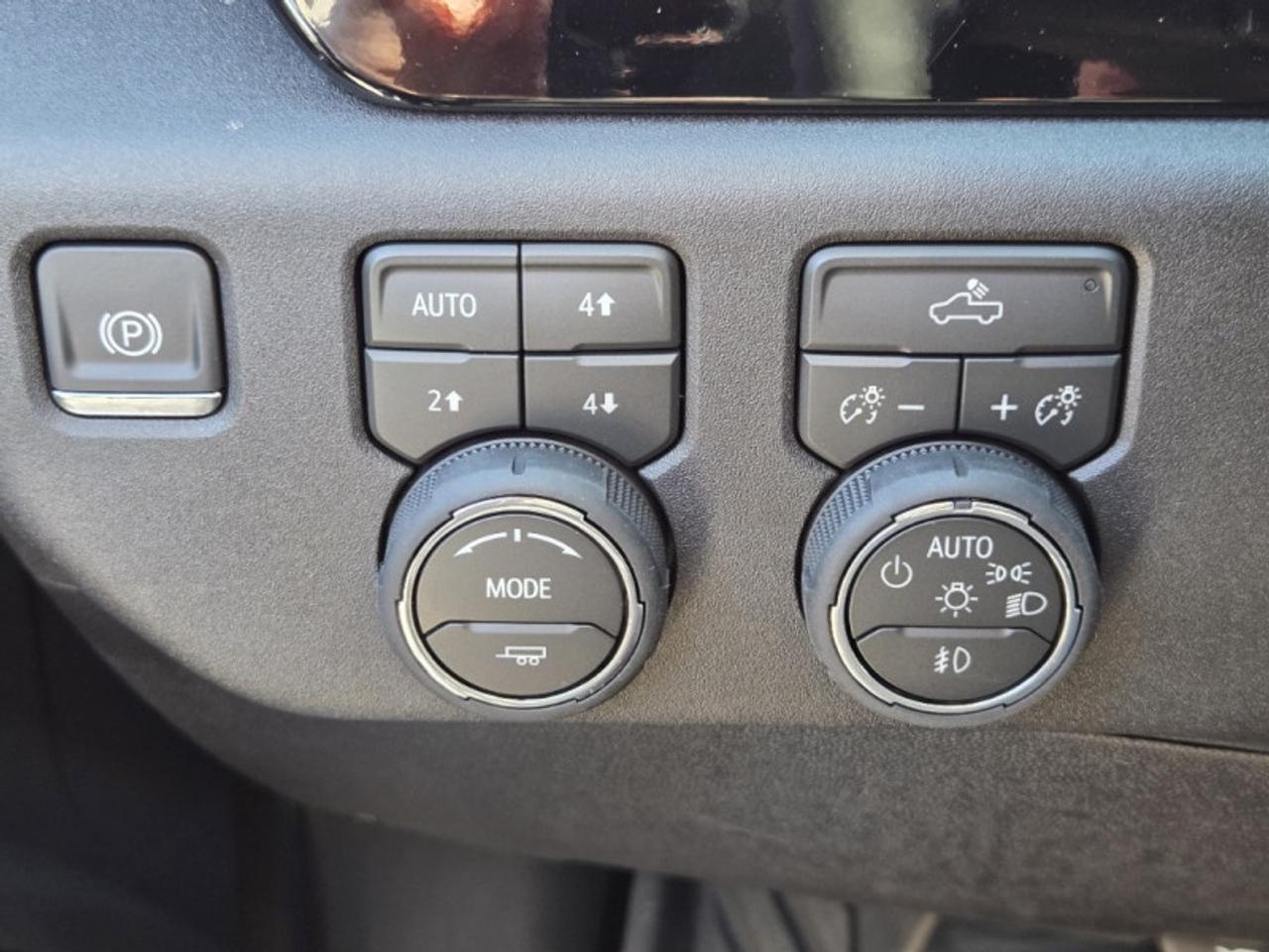 2026 Chevrolet Silverado 1500 RST  - Heated Seats Photo