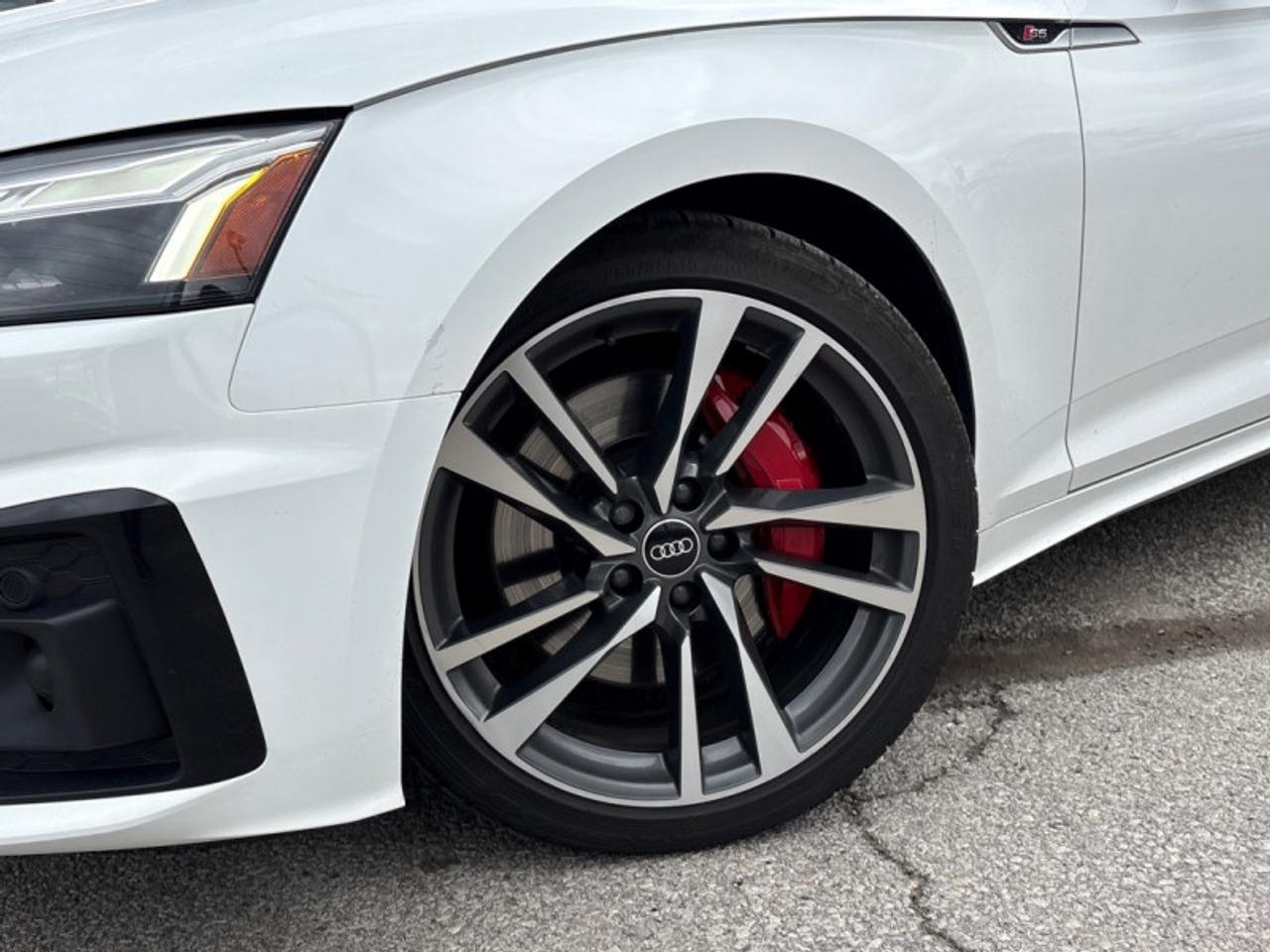 2022 Audi S5 Sportback Progressiv 3.0 TFSI quattro  SNOW TIRES INCLUDED! Photo