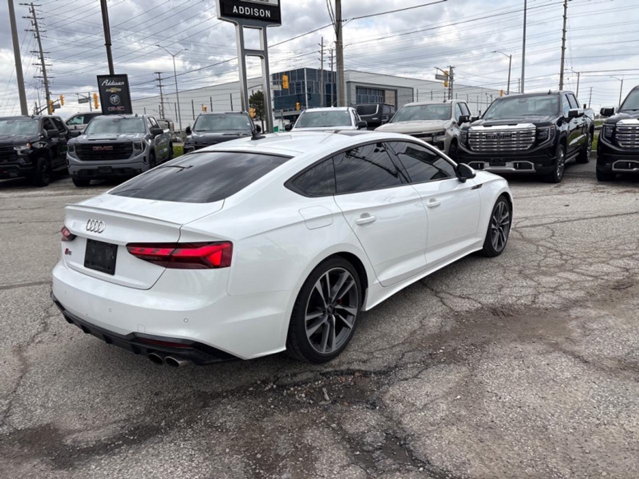 2022 Audi S5 Sportback Progressiv 3.0 TFSI quattro  SNOW TIRES INCLUDED! Photo