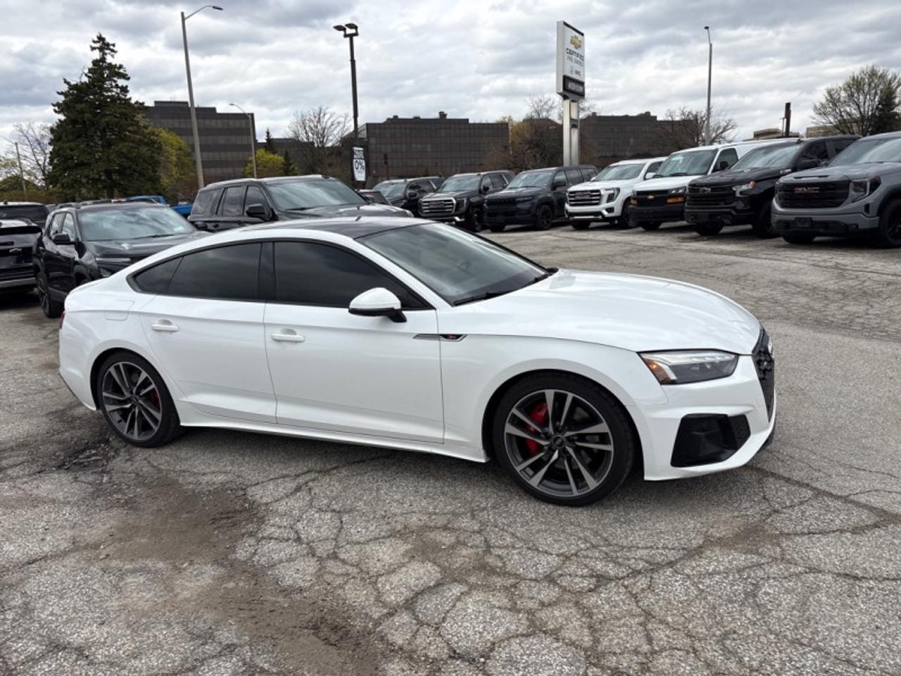 2022 Audi S5 Sportback Progressiv 3.0 TFSI quattro  SNOW TIRES INCLUDED! Photo