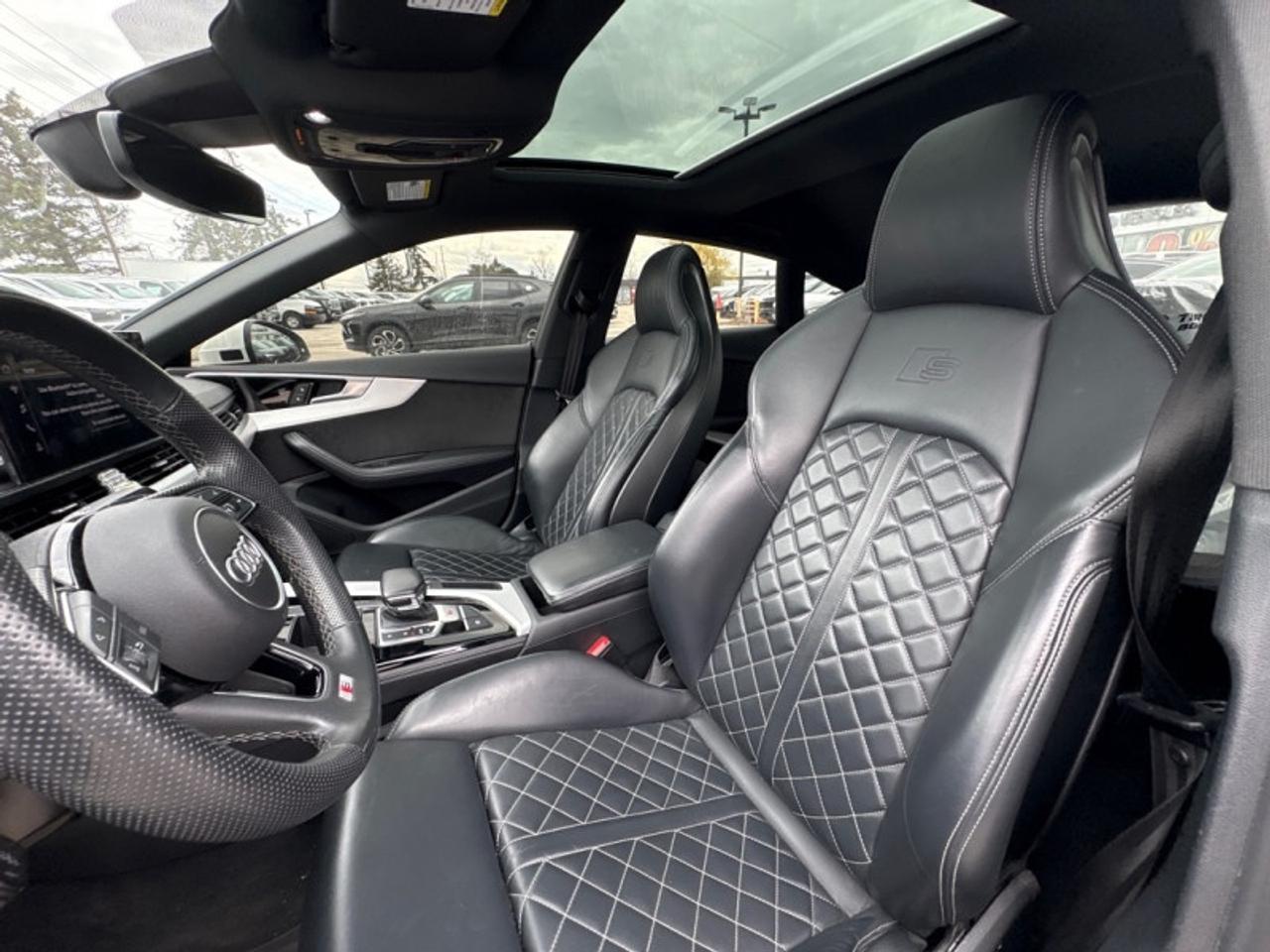 2022 Audi S5 Sportback Progressiv 3.0 TFSI quattro  SNOW TIRES INCLUDED! Photo
