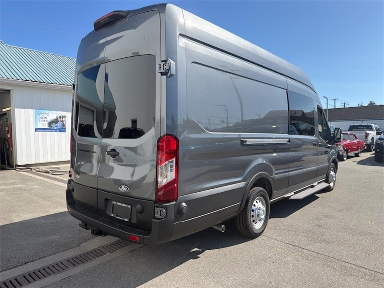 2026 Ford Transit Cargo Van BASE Photo4