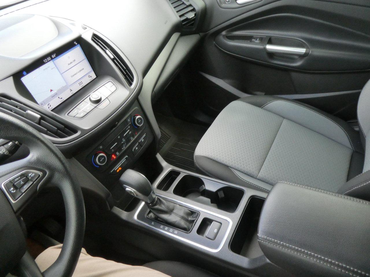 2019 Ford Escape SE | Heated Seats | Backup Cam | Nav | Photo