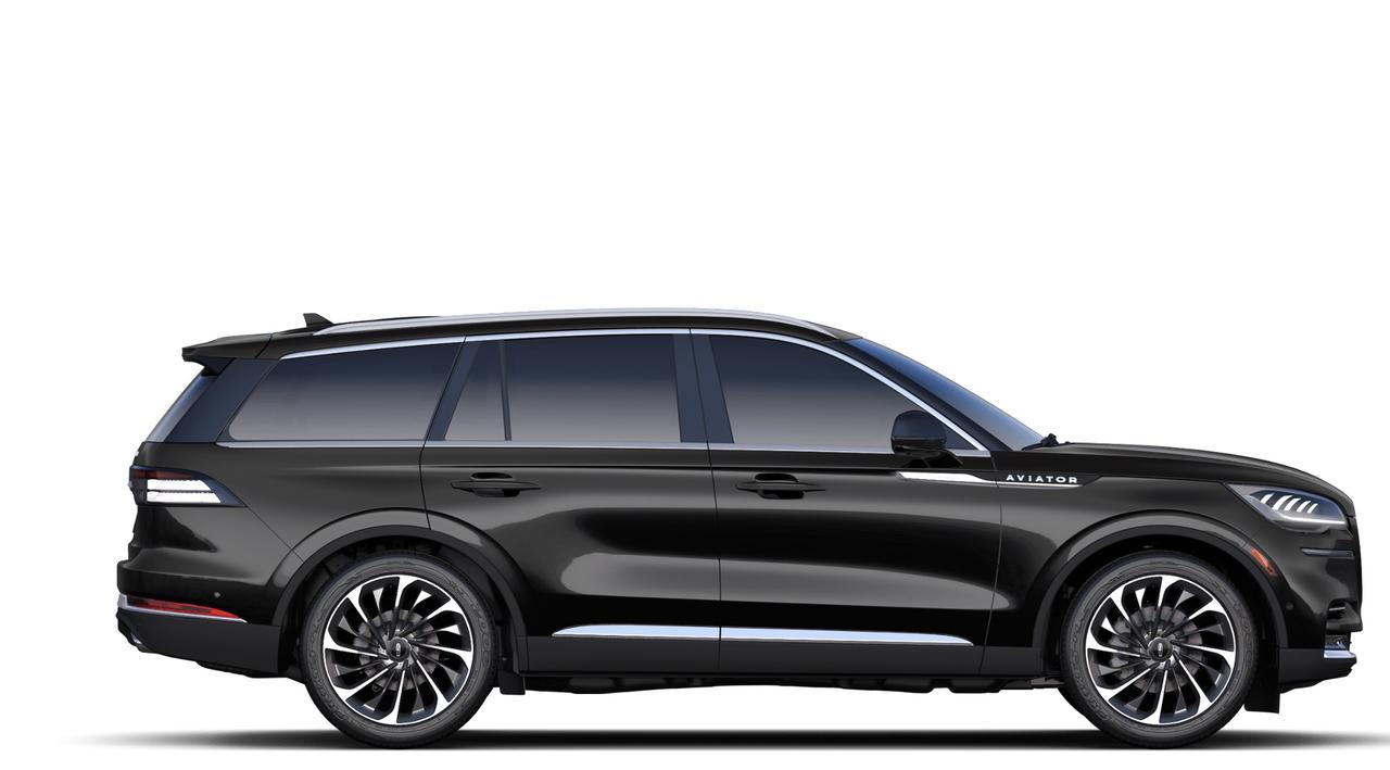 2021 Lincoln Aviator Reserve Photo3
