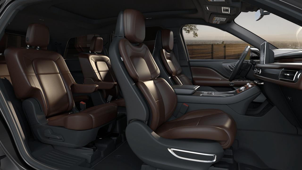 2021 Lincoln Aviator Reserve Photo