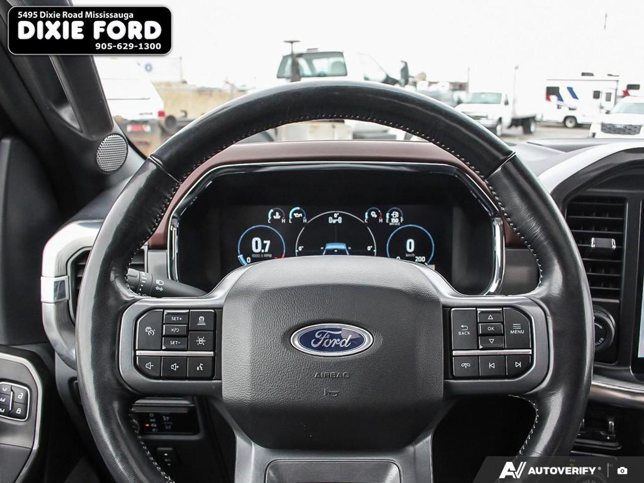 2023 Ford F-150 Lariat Photo