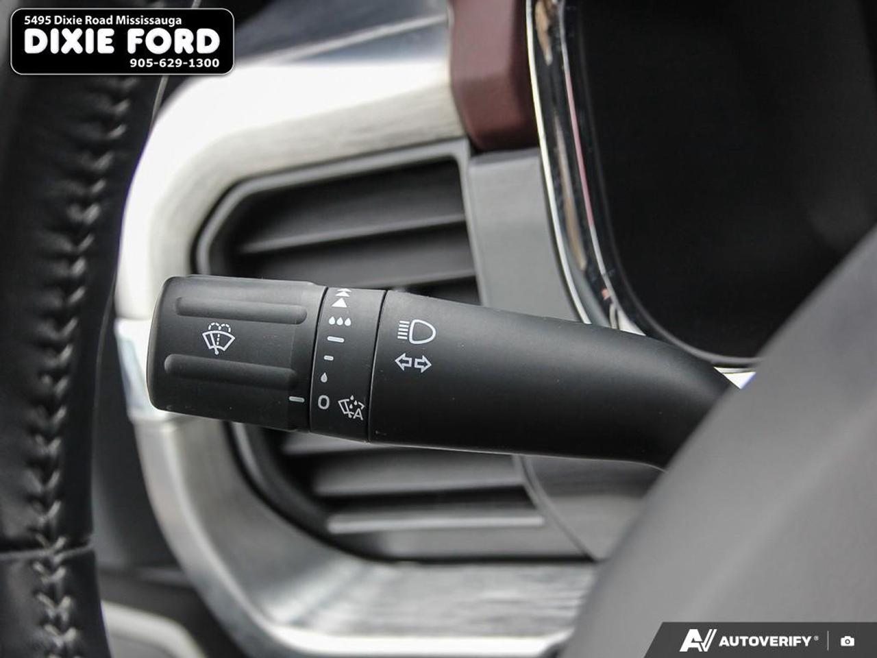 2023 Ford F-150 Lariat Photo