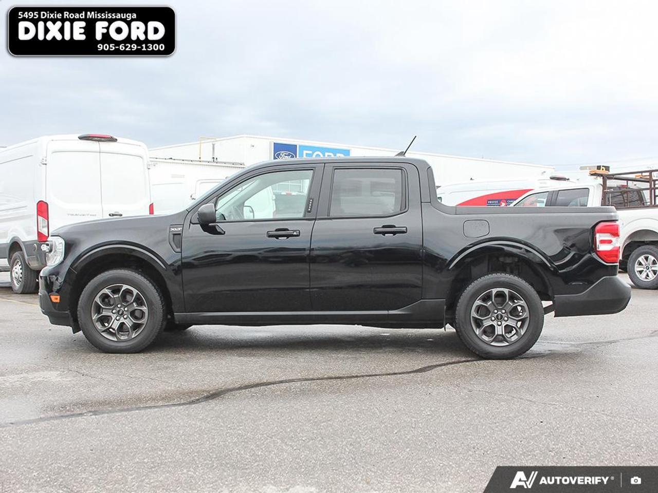 2023 Ford Maverick XLT Photo2