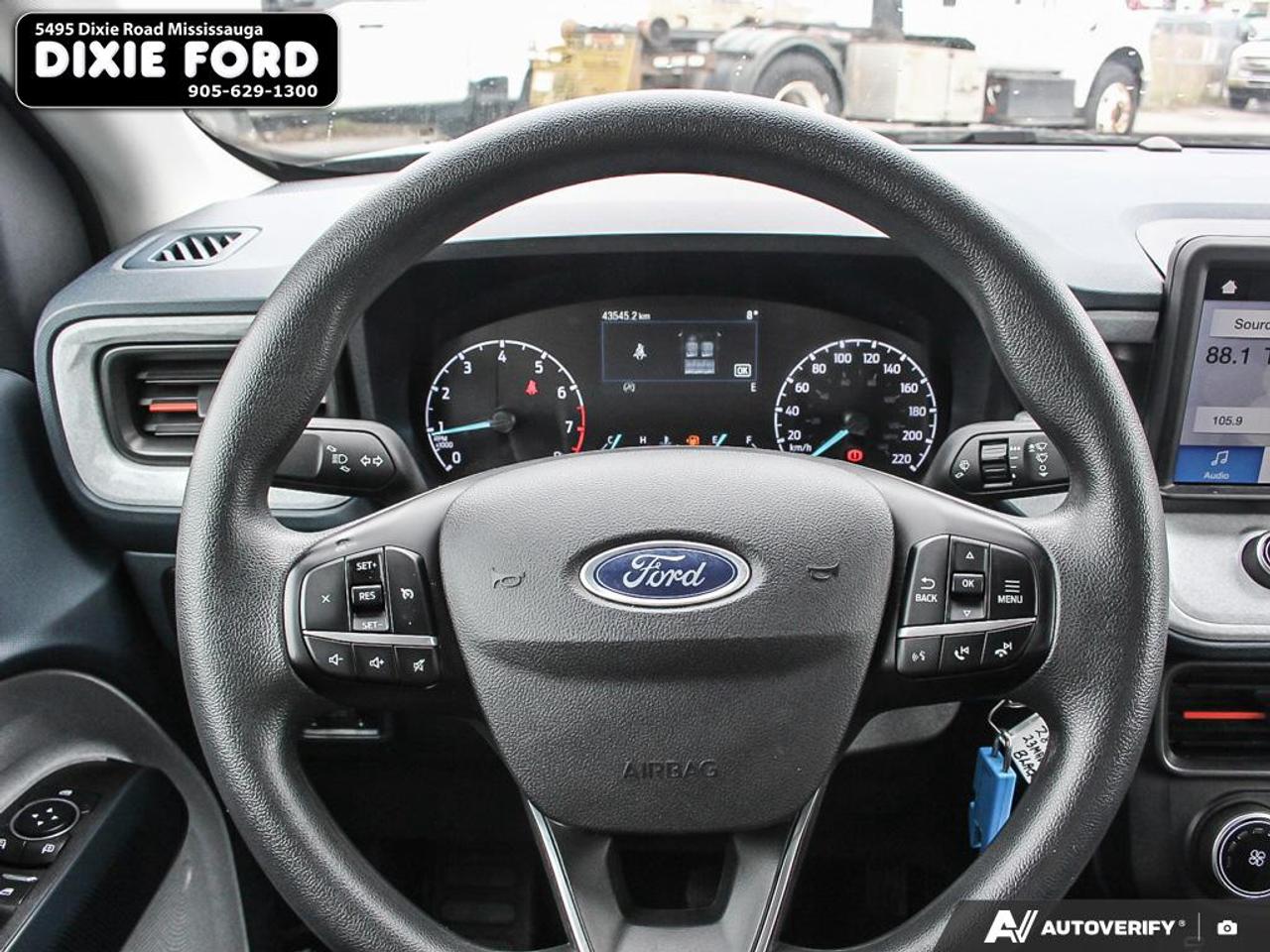 2023 Ford Maverick XLT Photo