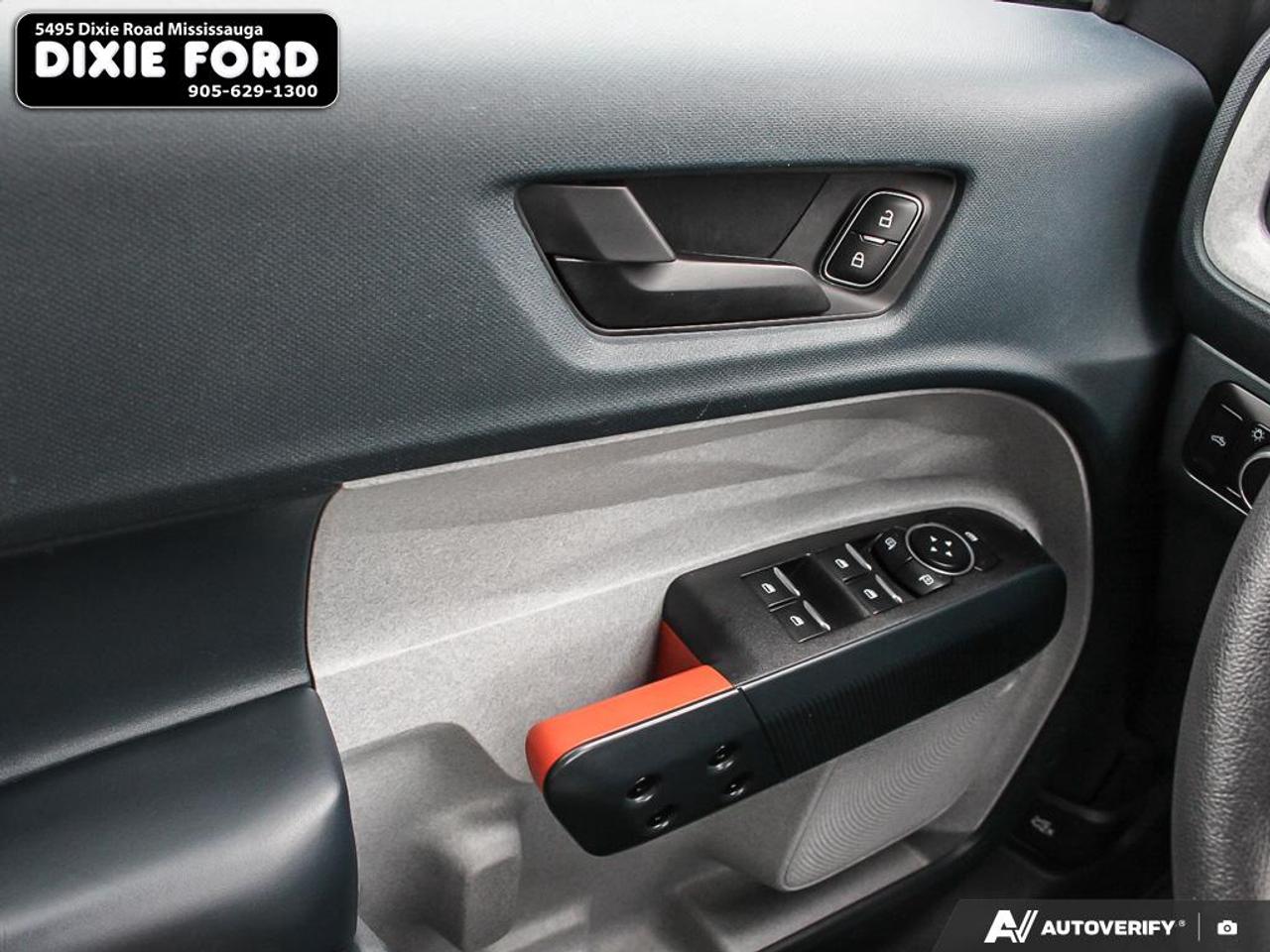 2023 Ford Maverick XLT Photo