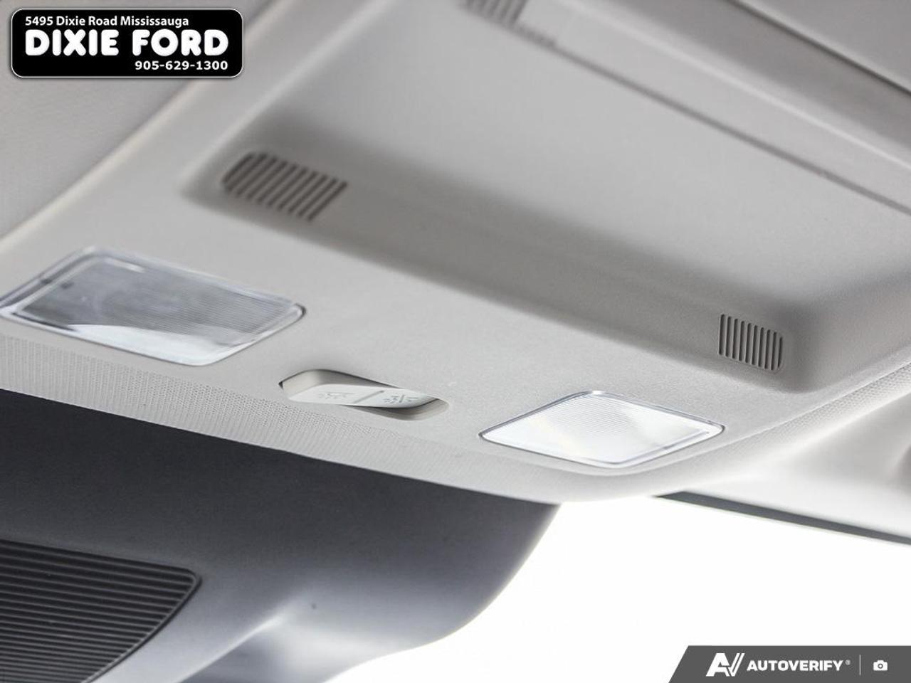 2023 Ford Maverick XLT Photo