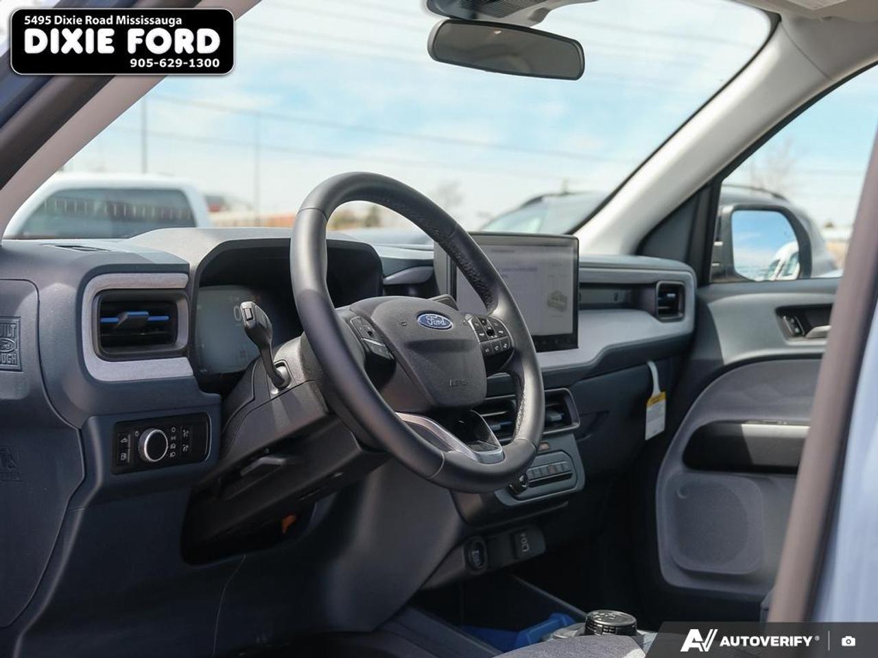 2025 Ford Maverick XLT Photo