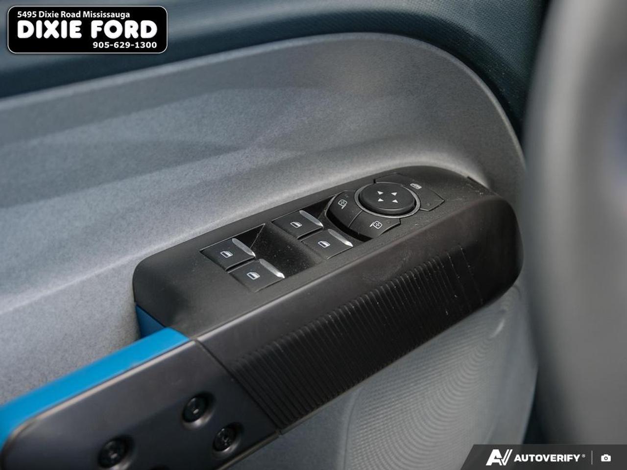 2025 Ford Maverick XLT Photo