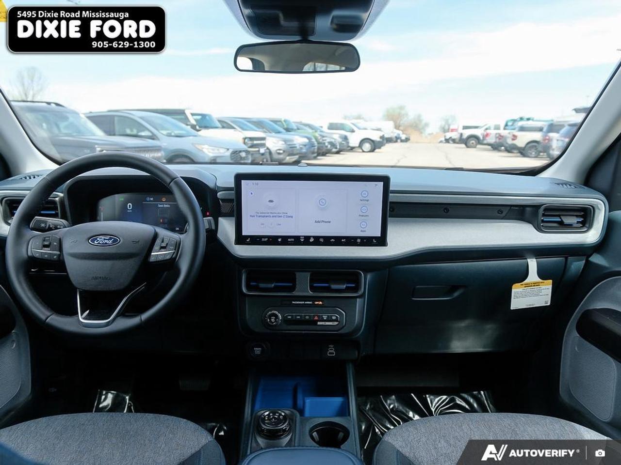 2025 Ford Maverick XLT Photo