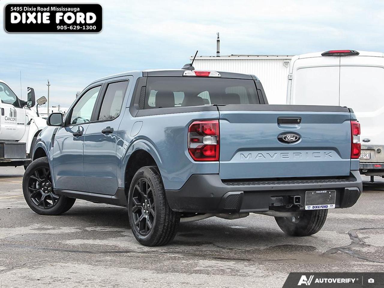 2025 Ford Maverick XLT Photo3