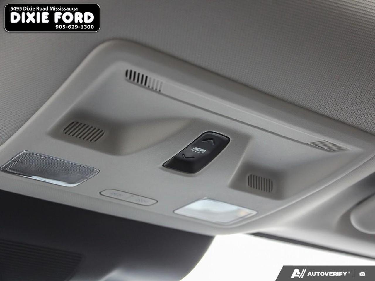 2025 Ford Maverick XLT Photo