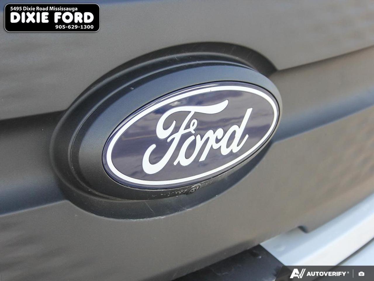 2025 Ford F-150 Lightning Flash Photo